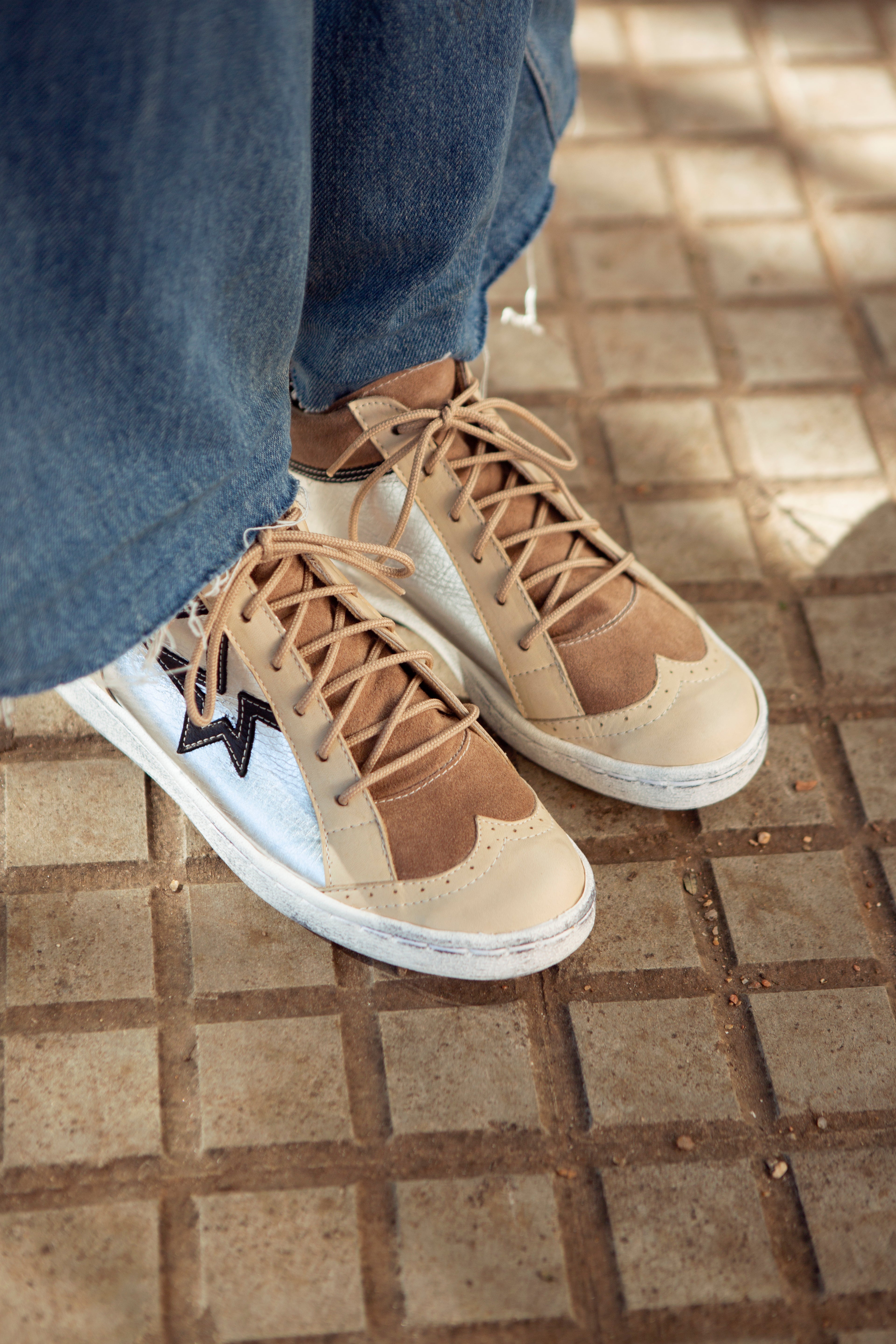 ARVA hero alternativa - Sneaker Rockstar editorial