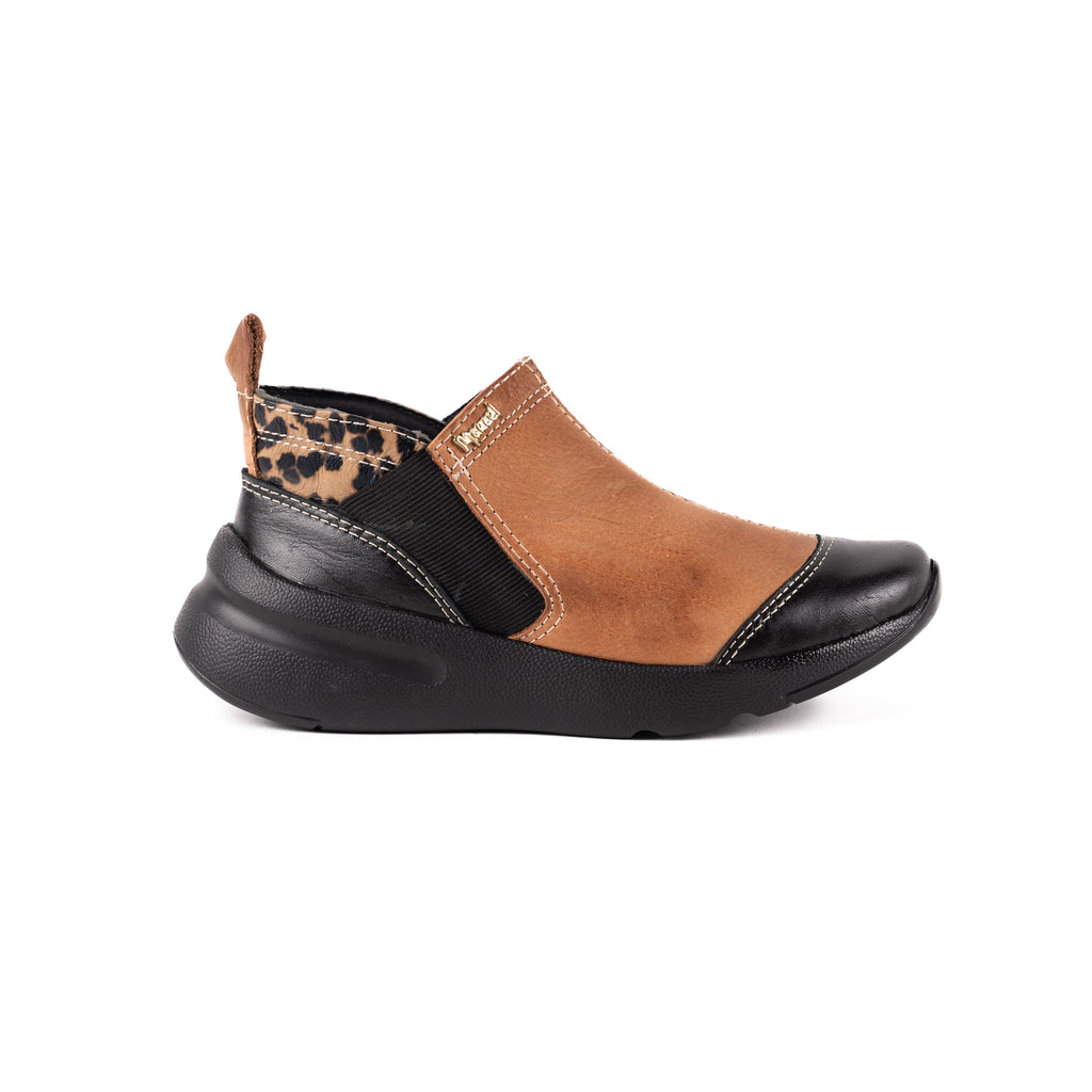 Deportivo Marcel elásticos terracota y negro