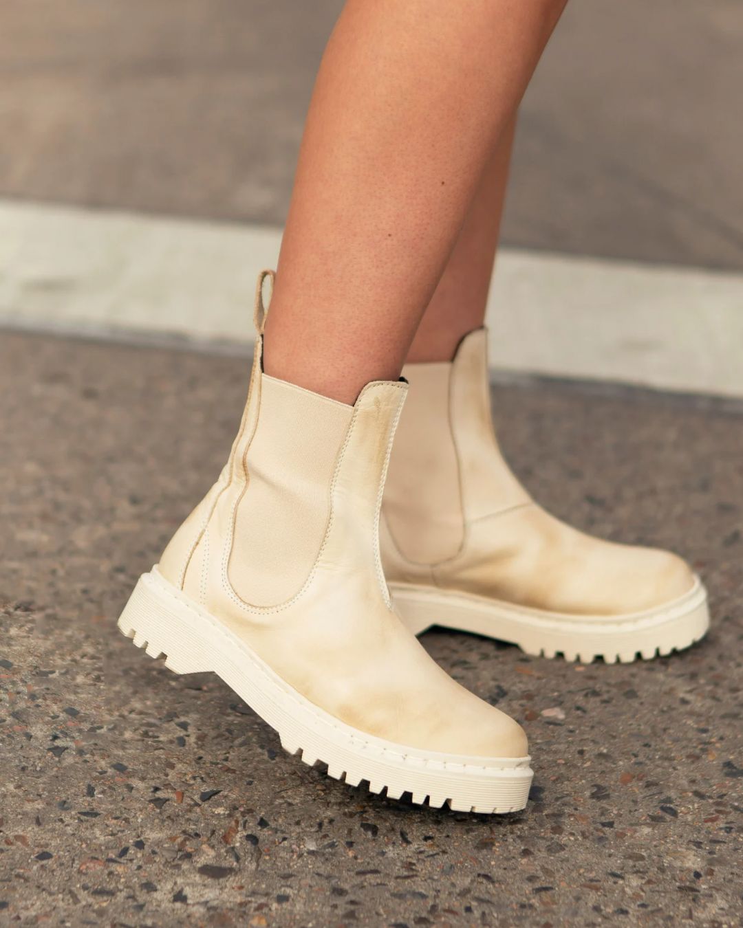 Bota Baker Kiko's Shoes Natural