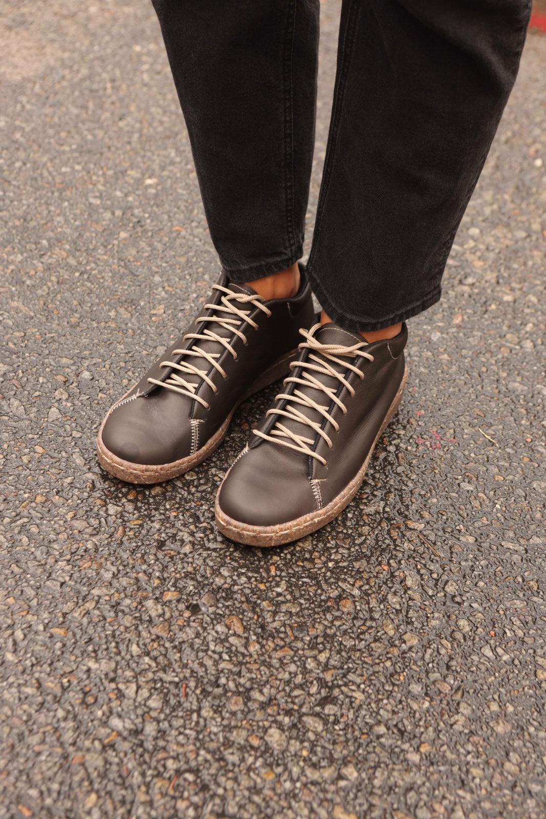 Sneaker Waver Chocolate Kiko's Shoes