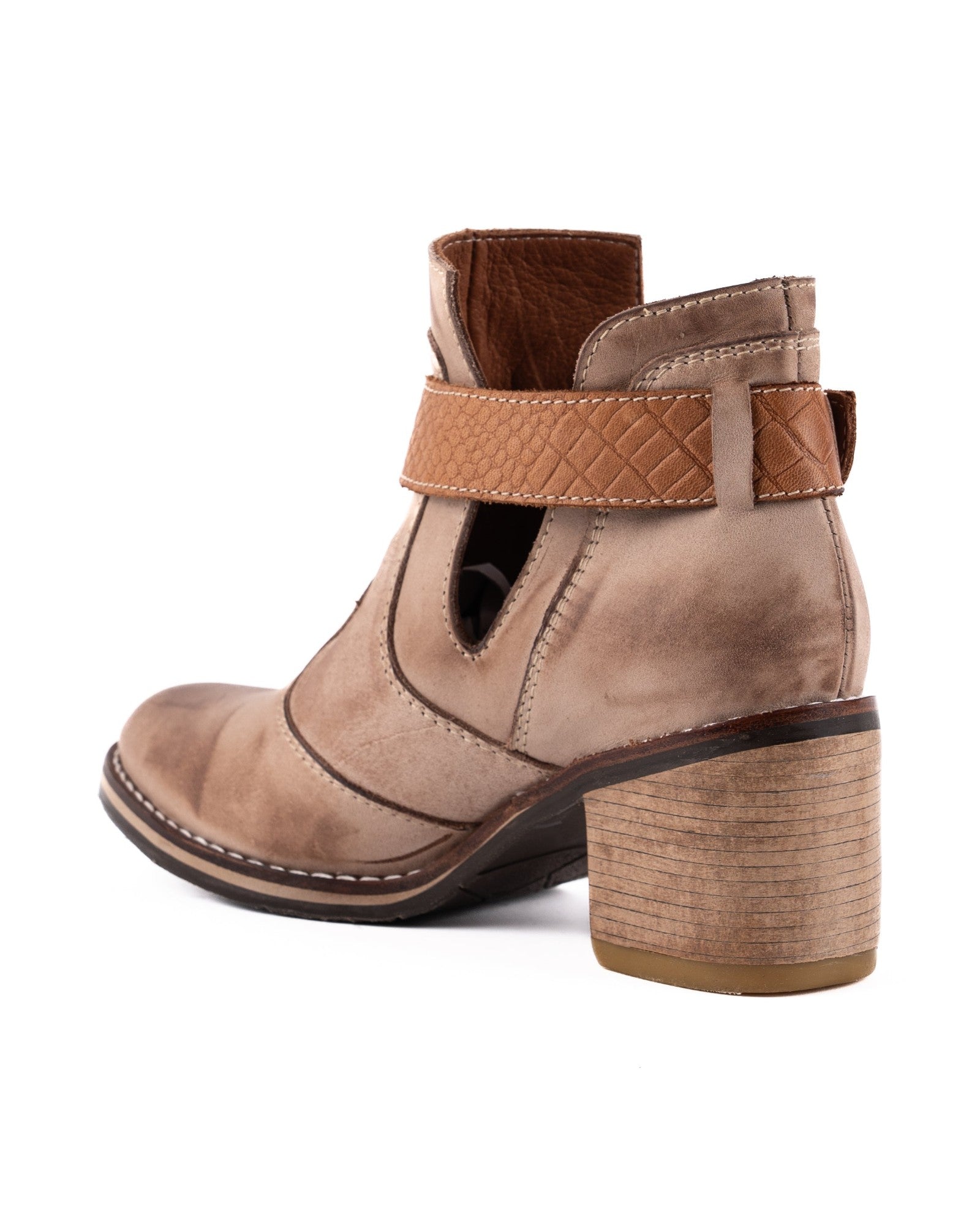 Bota de vestir con hebilla Taupé