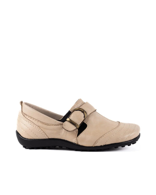 Art 21501, zapato de Marcel Calzados — vista de perfil sobre fondo blanco
