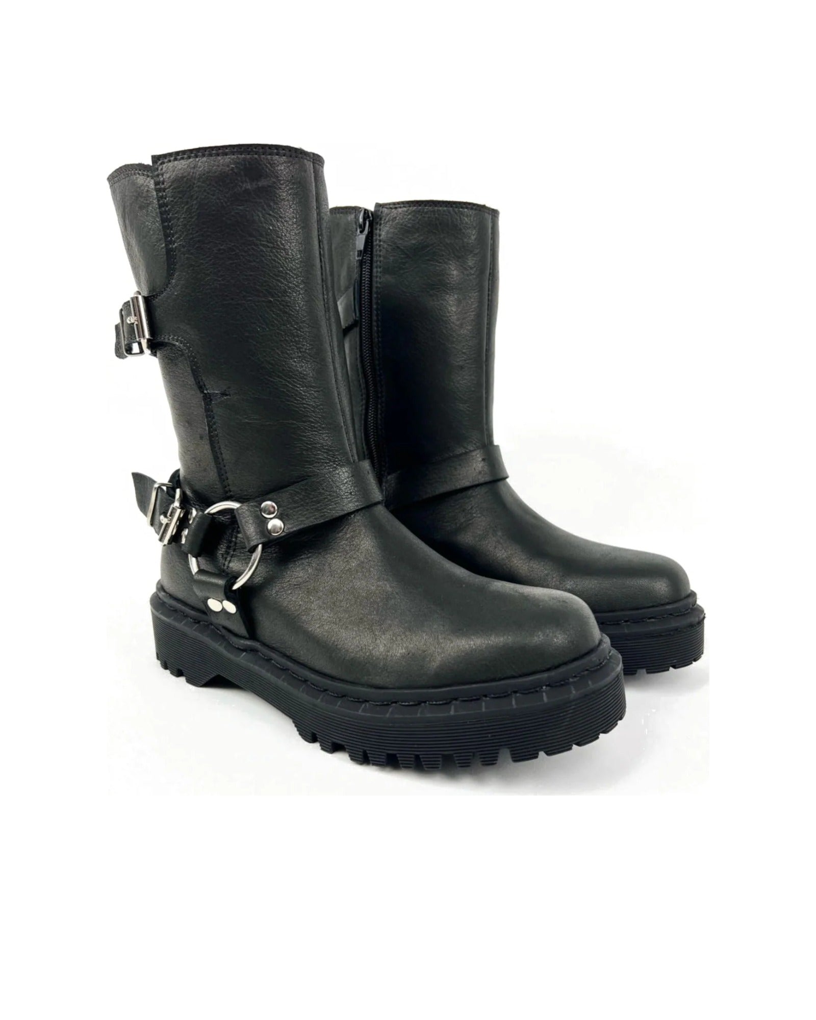 Nomad Boot, bota de Patzú Shoes — vista de perfil sobre fondo blanco