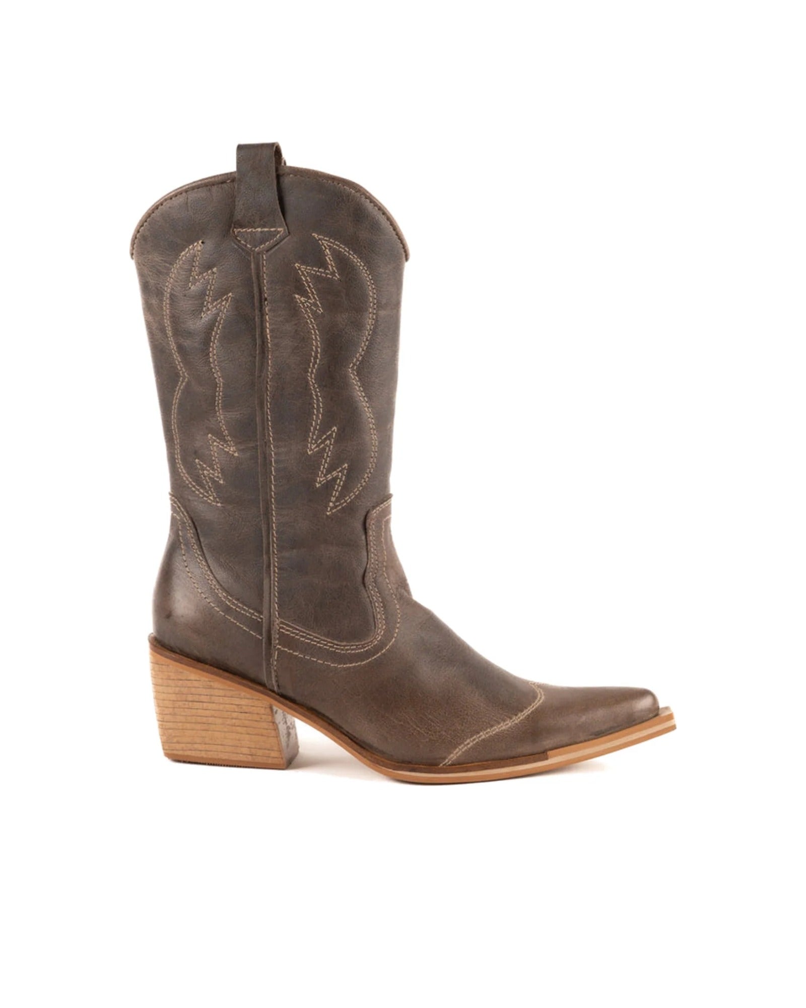 Texana Montana, texana de Patzú Shoes — vista de perfil sobre fondo blanco