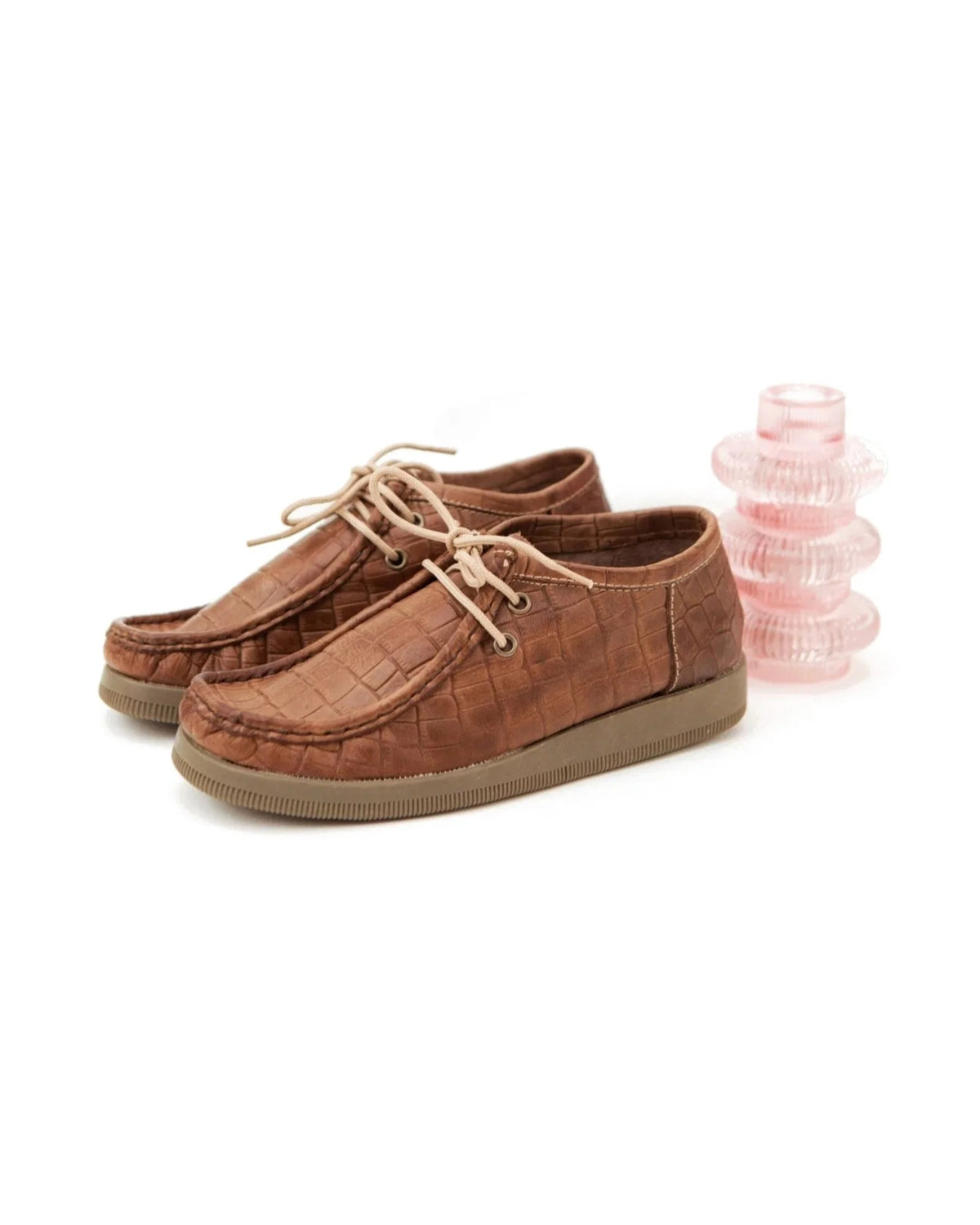 Wallabee, calzado casual de Wild Spirit — vista de perfil sobre fondo blanco